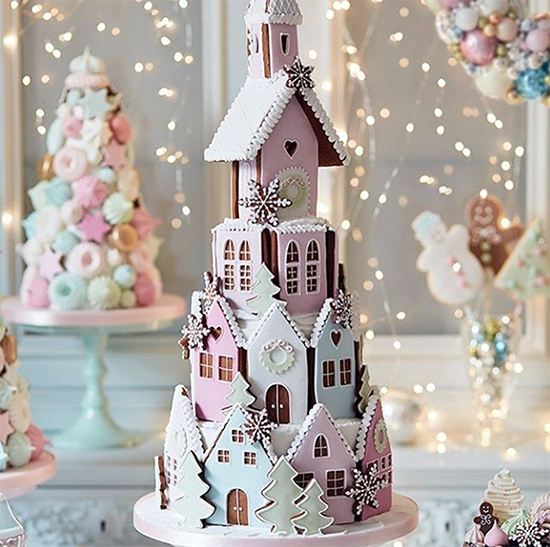 Peggy Porschen Cake Maker To The Stars And Provider Of Last Minute Valentines Day Treats Les Enfants