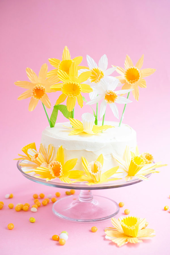 Daffodil Cake Topper